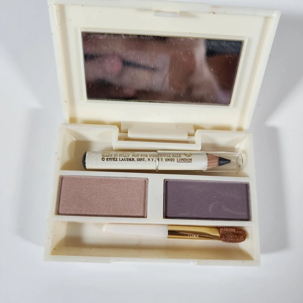 Estee Lauder Two In One Eye Shadow Duo  wet dry formula 14 TWILIGHT 08 Dusk
